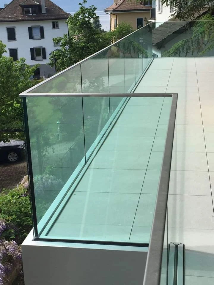 Frameless Glass Balcony Railing