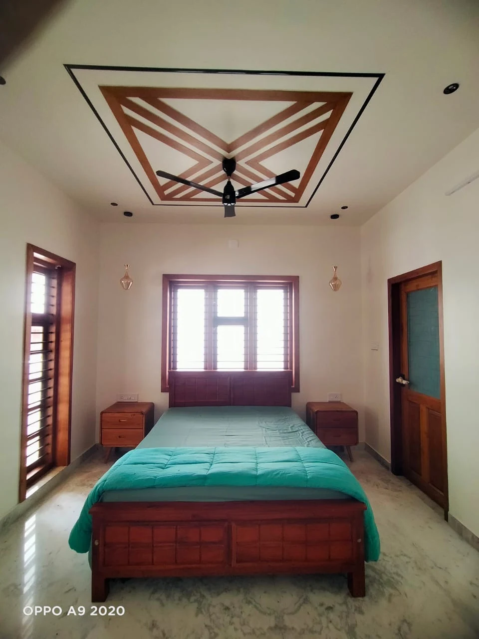 Traditional Bedroom Wooden Ceiling